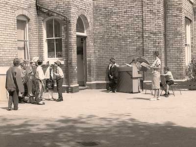 Summer Play at Highbury